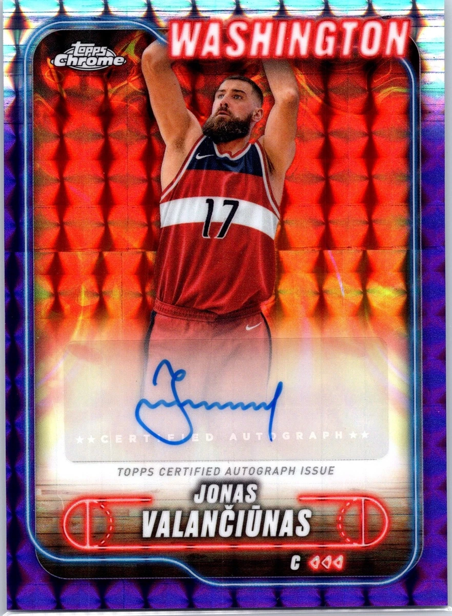 Jonas Valanciunas Basketball Parallel/Variety Sports Trading Cards