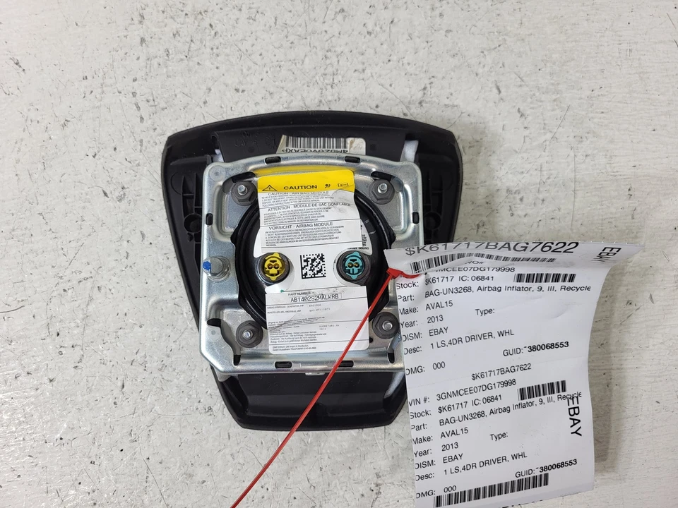 2013 Chevrolet Avalanche 1500 Steering Wheel Airbag OEM LKQ - Image 3 of 4