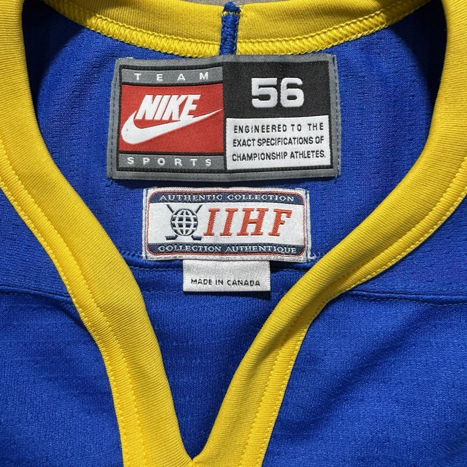 Camiseta deportiva de hockey vintage de Suecia talla 56 Niklas Kronwall Nike usada en juegos Foto 3 de 4