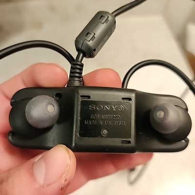 Sony Walkman NWZ-W273S 4 GB Waterproof Swimming MP3 Player Black