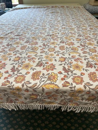 "Mantel redondo vintage hecho a mano - floral de otoño con flecos blancos - 66"" de diámetro" - Imagen 2 de 5