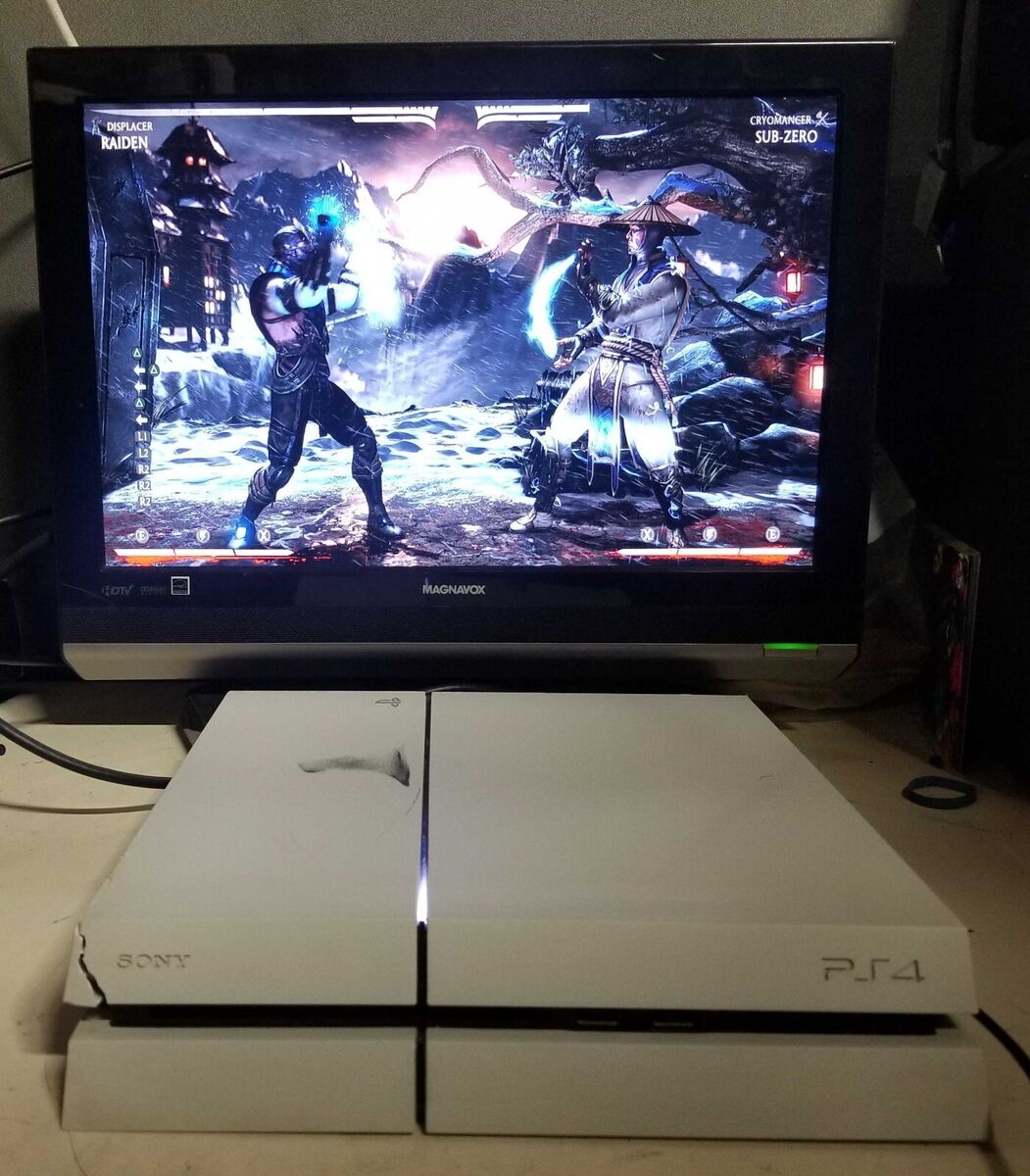 Sony PlayStation 4 PS4 CUH-1206A Cracked Plastic, Bad Power Button - PARTS Sony PlayStation 4 PS4 CUH-1206A Cracked Plastic, Bad Power Button - PARTS