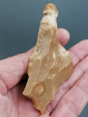 Mittelpaläolithikum Neandertaler Frankreich schöner mausterischer Schaber exzentrische Form - Bild 14 von 18