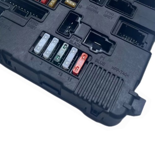Módulo de caja de fusibles BSM 8200306032 para Renault Mégane II Scénic II E3 - Imagen 8 de 12