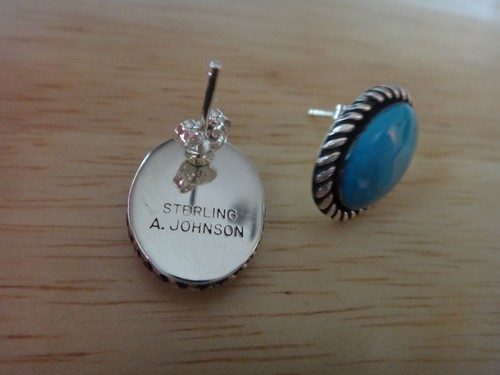 Sterling Silver 19x14mm oval shape Handcrafted Turquoise Navajo Stud Earrings - Picture 3 of 3