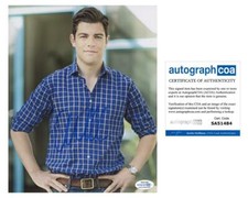 Max Greenfield "New Girl" AUTOGRAPH Signed 'Schmidt' 8x10 Photo F ACOA