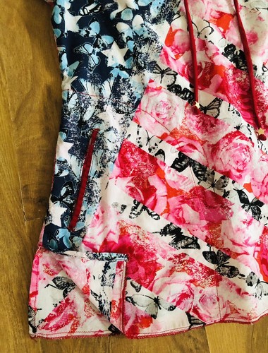Koi By Kathy Peterson 100% Cotton Flower Butterfly Nursing Scrub Women Sz Small - Picture 7 of 8