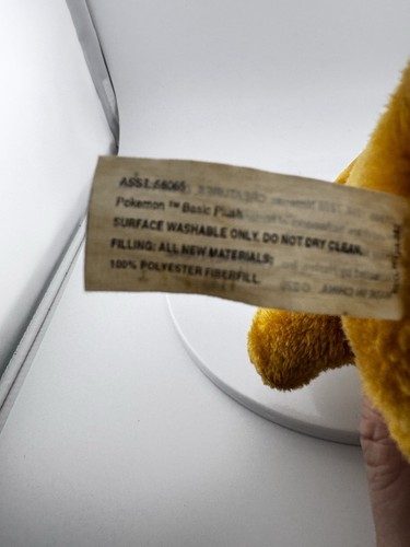 "Juguete de peluche vintage 1998 Psyduck Pokemon Nintendo Hasbro 7""" - Imagen 6 de 6