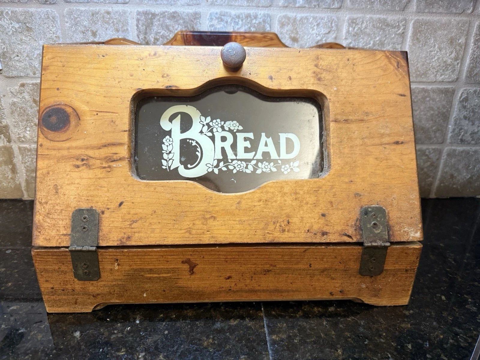 VTG Wooden Bread Box Stencil Design Glass Farmhouse Decor Cottage Core Granny