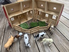 Melissa And Doug Portable Foldable Red Barn Toy With Farm Animals Coral Ladder