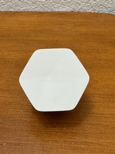 Xfinity xFi Pod XE1-S WiFi Range Extender Mesh Network Booster Adapter
