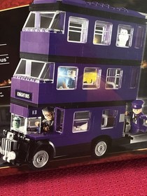 LEGO 4866 The Knight Bus -Harry Potter 2011&bull; 257 Pieces&bull; Ages 7-12