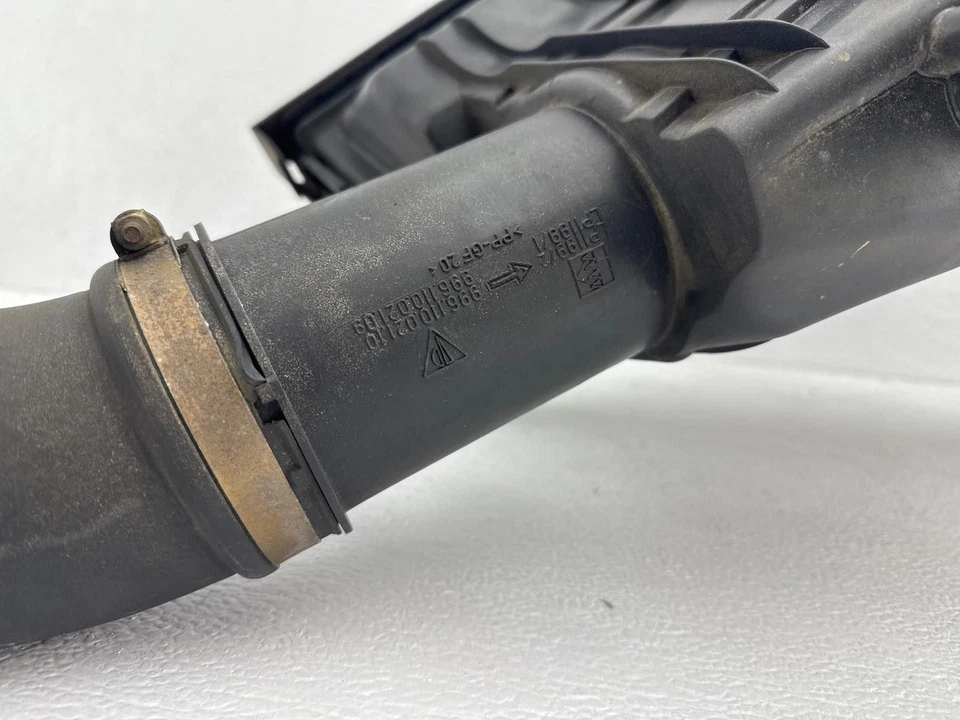 Filtro de admisión de filtro de aire del motor Porsche Boxster 986 1997-2004 caja OEM Foto 4 de 4