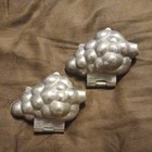 (2) Vintage Grape Mold Bunch Pewter Ice Cream Chocolate Wilton Chicago 1972 — photo 4
