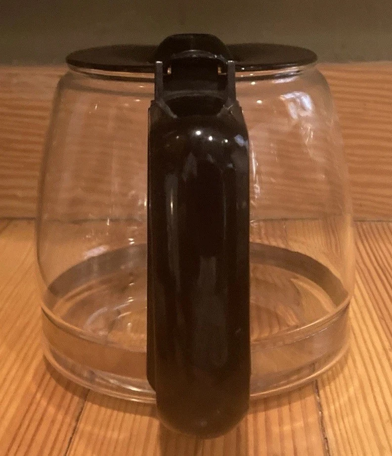 Cafetera Capresso 5 Tazas Modelo 426 Repuesto, Jarra y Tapa Borde Negro Foto 4 de 4