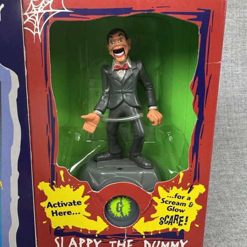 Figurine de collection GOOSEBUMPS Nuit des vivants mannequin #7 Stine L1501 - Photo 2/9