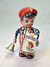Vintage Fossil TK Toys Tin Wind-up Newspaper Boy NICE Japan