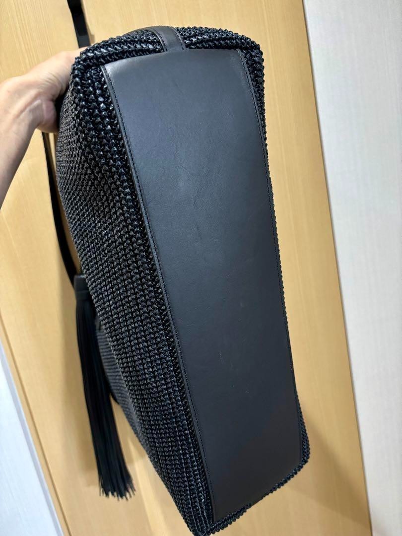 SAINT LAURENT Borsa tote con logo rafia paglia frange tote bag pelle blu navy 4...