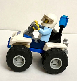 LEGO City ATV Arrest Set #60135 - Almost Complete/ includes 2 MINIFIGS- used