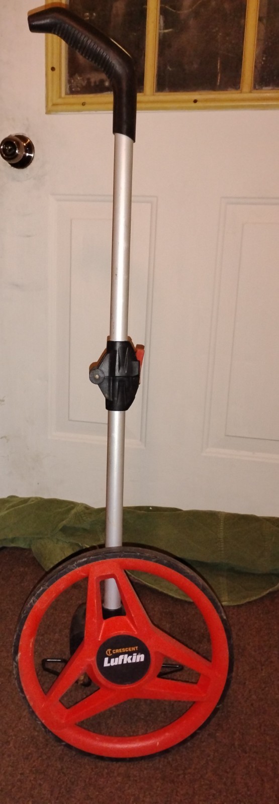 Crescent Lufkin 12" Professional Centerline SAE Measuring Wheel  Folding 