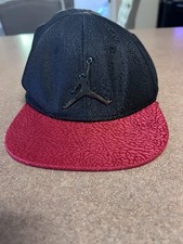 Nike Air Jordan Jumpman Toddler Boys Elephant Textured Black/Red Snapback Cap
