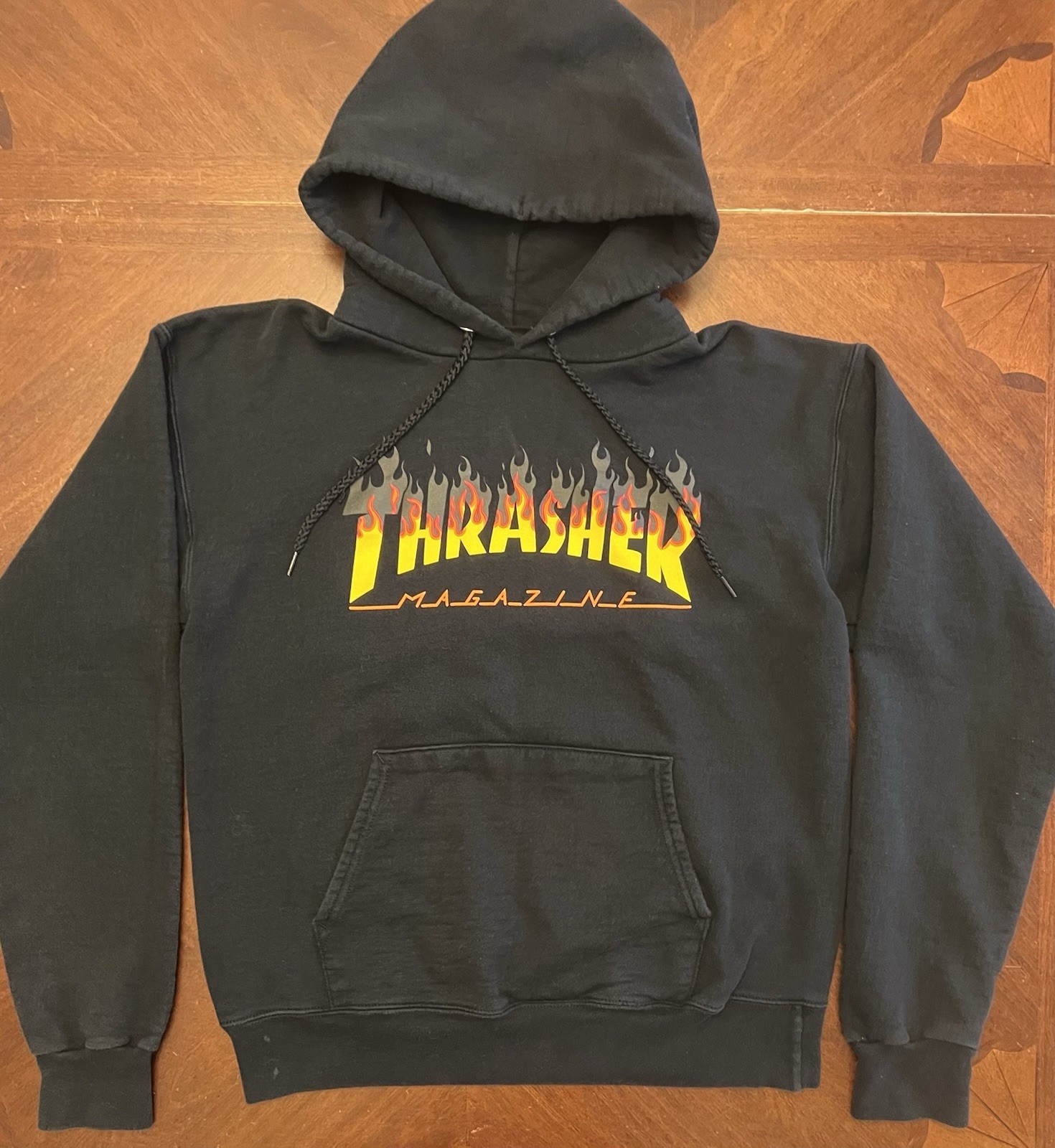 Thrasher Magazine Flame Hoodie Men's Size S Logo Black Pullo