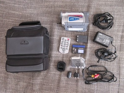 JVC Digital Video Camera GR-D21E