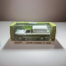 1976 Ford pickup truck 1:18 GreenLight 13545
