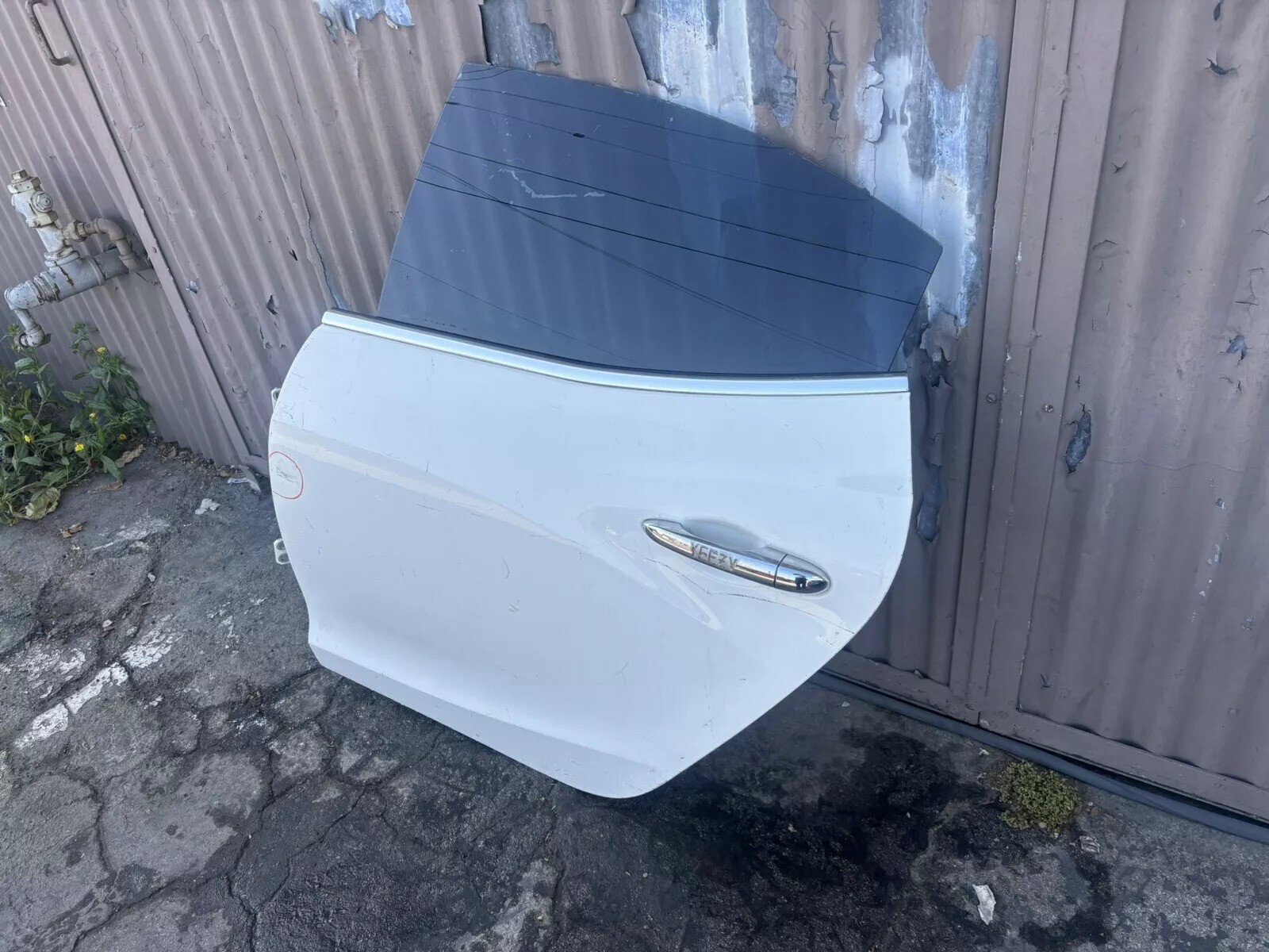 2014 - 2017 Maserati Ghibli Rear Left Side Complete Exterior Door Shell Assembly