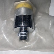 Turck NI15-M30-AN6X-H1141 Inductive Proximity Sensor 10-30VDC, 200 mA, NPN-NO