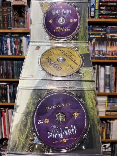 Harry Potter and the Goblet of Fire (Bluray, 2010, 3-Disc Set, Ultimate Edition) - Picture 3 of 3