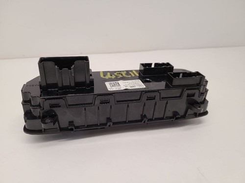 15-18 FORD FOCUS Temperature Control Manual Temperature Control VIN 2 F1ET19980 - Picture 4 of 12