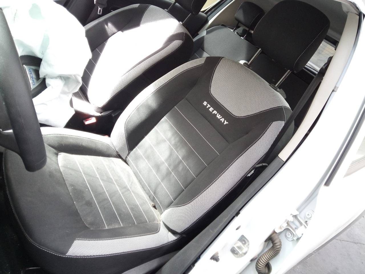 391007857R FRONT RIGHT TRANSMISSION / P1-A6-33 / 1696900 / 2327060 FOR DACIA SANDER