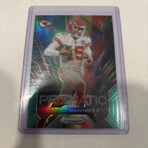 2023 Panini Prizm #2 Patrick Mahomes II Prizmatic Prizms Green Chiefs
