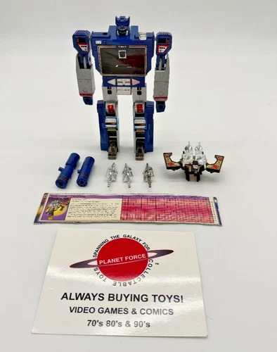 1984 Soundwave & Buzzsaw w/ Tech Spec Complete G1 Transformers Figure