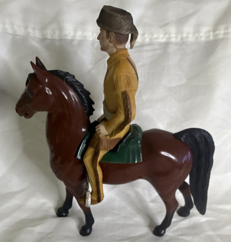 Heartland Rare Vintage Davy Crockett  on his Horse Streak Plastic Figure Toy