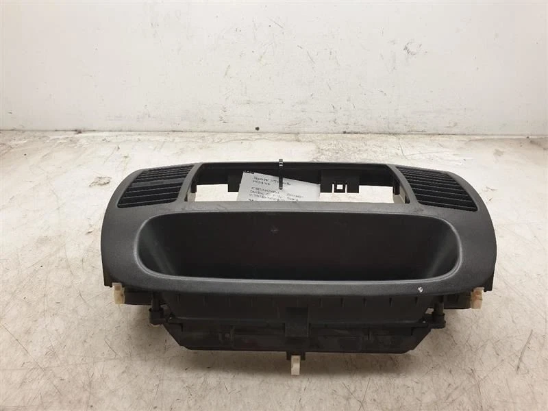 Toyota Camry Le 2005 tablero radio bisel montaje Foto 4 de 4