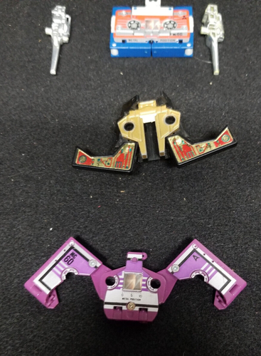 Lot of 9 Vintage 1980's G1 TAKARA Japan Micro Tape Cassette Transformers - Picture 2 of 17