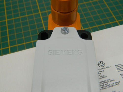 1PZ Nuovo Interruttore di Limitazione Siemens 3SE3120-1GW Spedizione Gratuita 3SE31201GW - Foto 4 di 5
