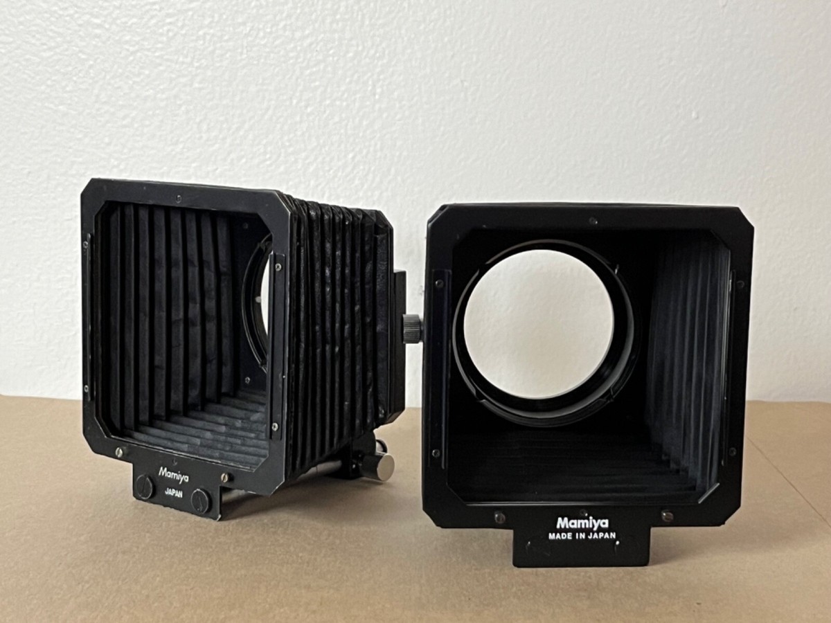 Mamiya Focusing Bellows Lens Hood x2