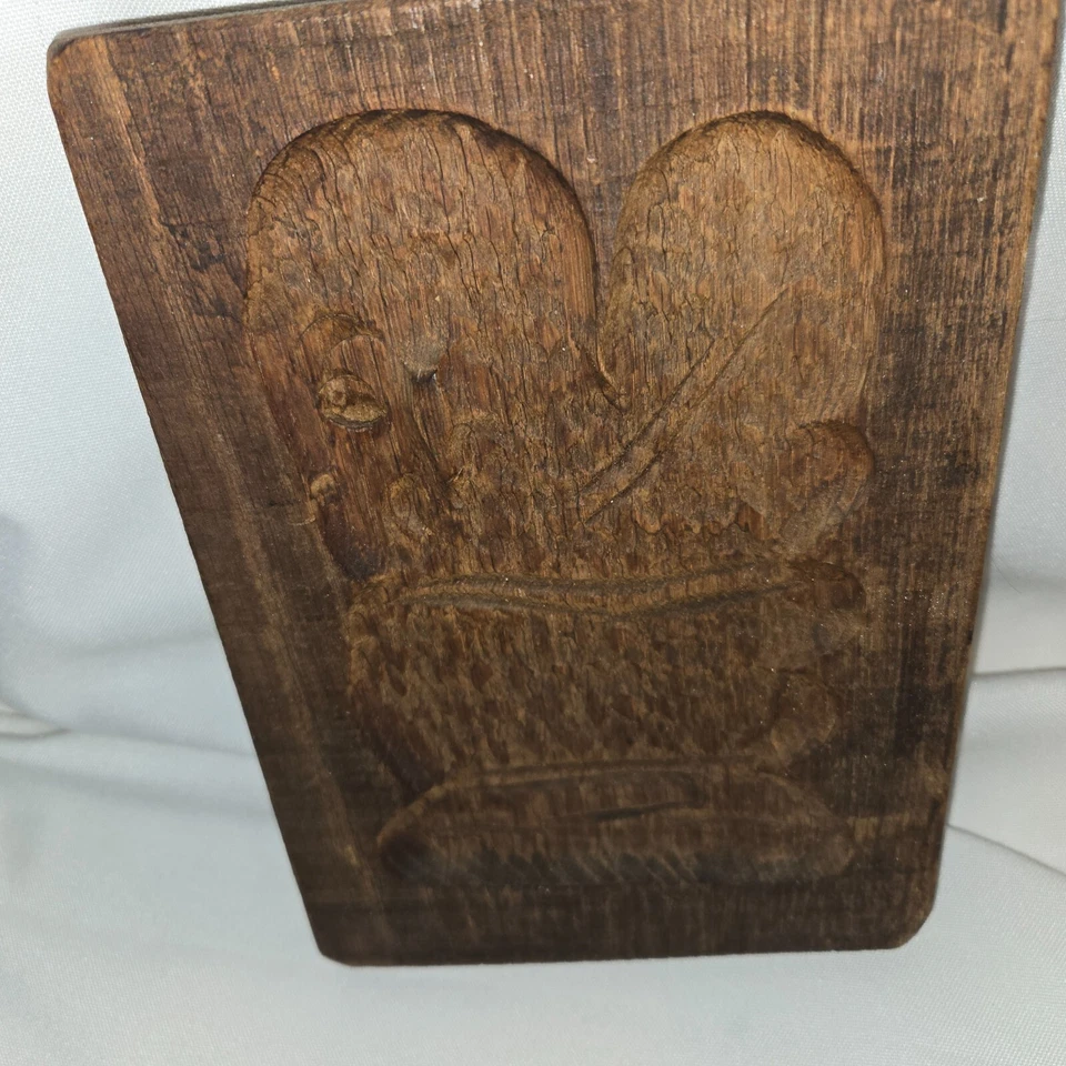 VINTAGE TURKEY PATTERN WOODEN COOKIE CANDY MOLD - Image 2 of 4