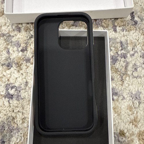 burga iphone 16 pro case - Zdjęcie 6 z 8