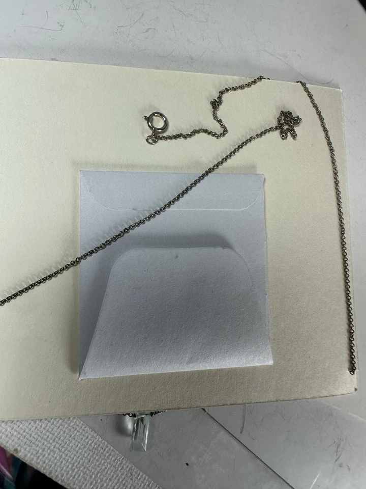 b.u. Collar Be You plata esterlina colgante de piedra fluorita en delicada cadena Foto 3 de 3