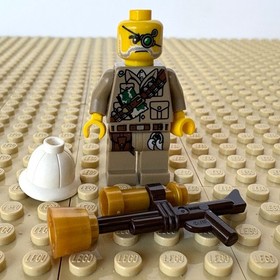 LEGO Monster Fighters: Major Quinton Steele, RIFLE, mof004, 9463, WEREWOLF, 2012