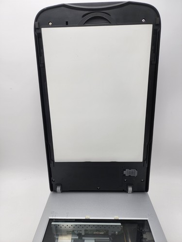 EPSON Perfection V500 Photo & Doc Scanner **No Power Cord-UNTESTED** - Picture 6 of 11