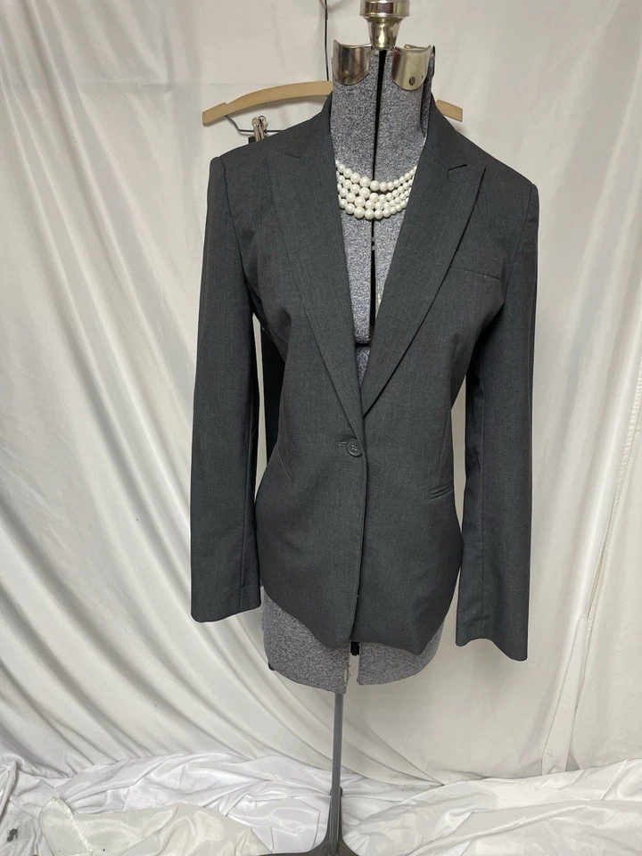 Calvin Klein Pant Suit Size 4 Two Piece Set Gray Pockets Full Length CK EXEC CK - Image 3 of 4