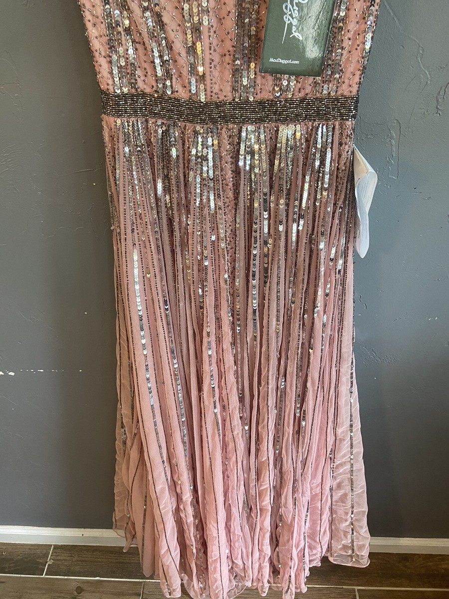 Mac Duggal Stripe Sequined V-Neck Gown Formal Dress Size 4