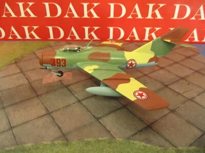 1/72 Modelo de avión MiG-15 a la Fuerza Aérea de Corea del Norte por Easy Model - Imagen 1 de 4