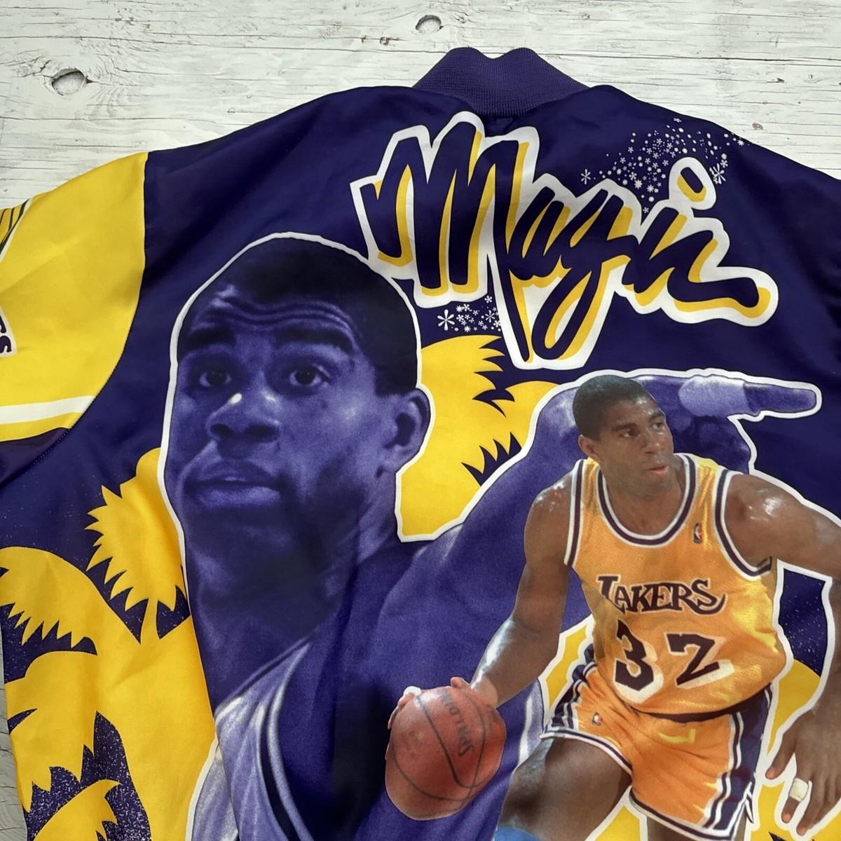 VTG Chalk Line LA Los Angeles Lakers Magic Johnson Fanimation