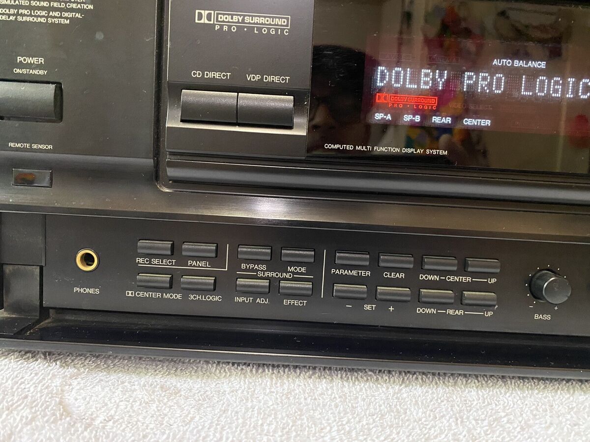 Denon AVC-3030 Amplifier Made In Japan read the description Denon AVC-3030 Amplifier Made In Japan read the description
